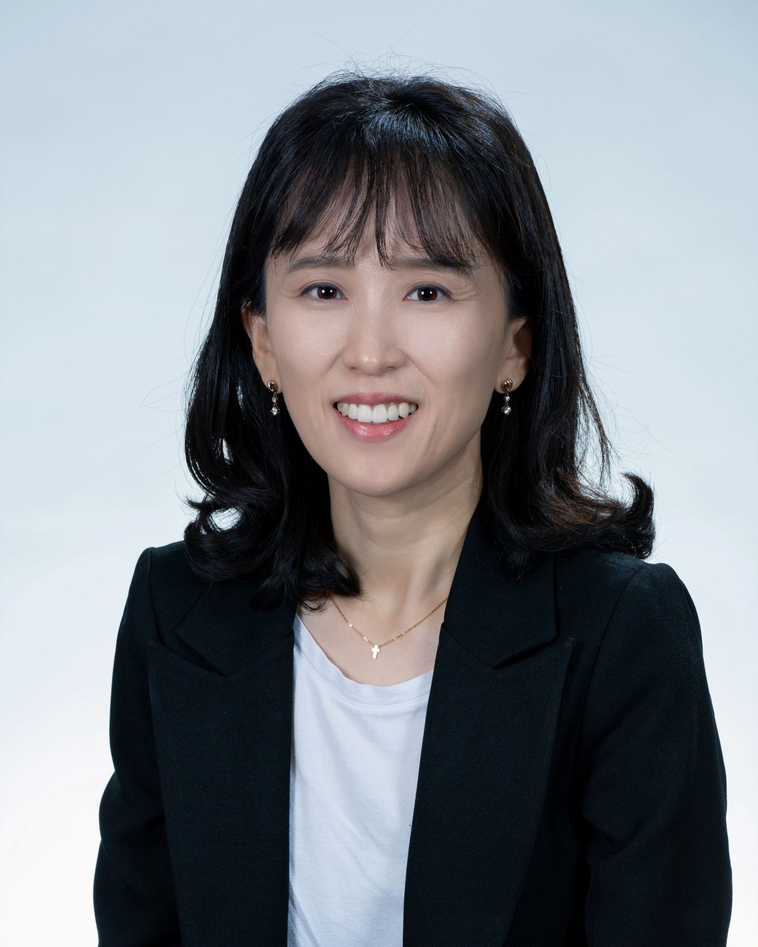 Dr. Eun Jung Kyeong